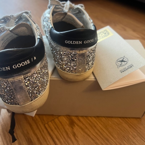 Golden Goose Like New Size 36 - Picture 4 of 6